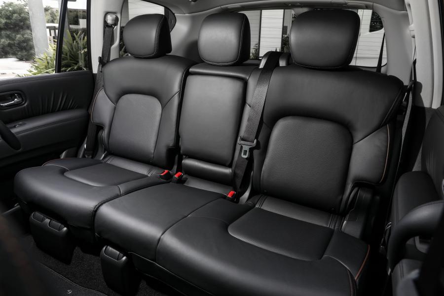 Интерьер Nissan Patrol Ti-L (Y62) 2019 года  (AU) (фото 21 из 40)